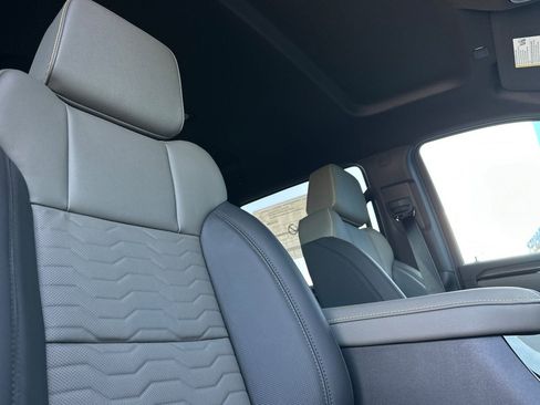 New 2026 Chevrolet Silverado 1500 ZR2 w/ LPO, Dark Essentials Package image 16