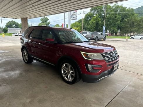 Used 2016 Ford Explorer Limited FWD image 3