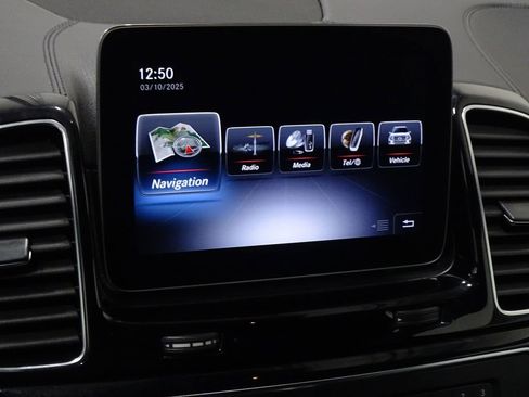 Used 2019 Mercedes-Benz GLS 450 4MATIC image 28