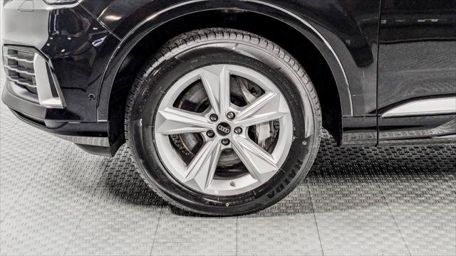 Used 2023 Audi Q7 2.0T Premium w/ Convenience Package AWD/4WD image 33