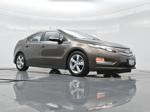 Used 2015 Chevrolet Volt w/ Enhanced Safety Package 1 image 52