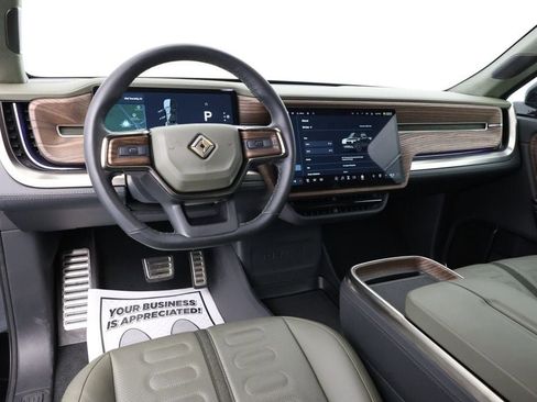Used 2023 Rivian R1T Adventure image 10
