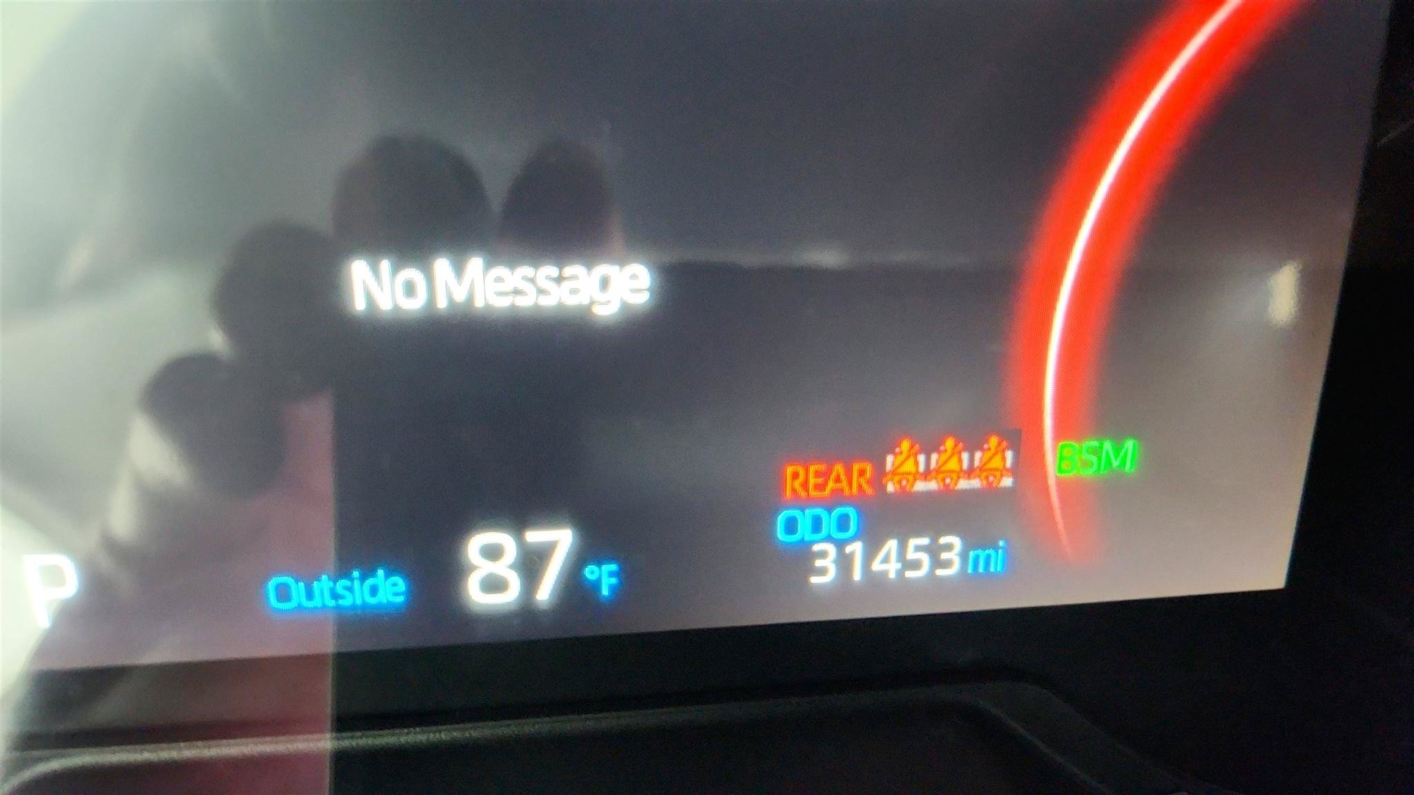 Used 2025 Toyota RAV4 XLE FWD image 12