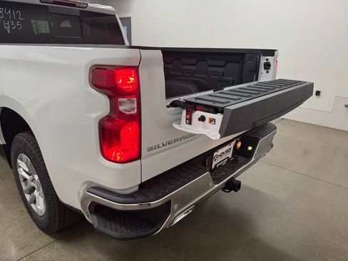 New 2026 Chevrolet Silverado 1500 LT image 9