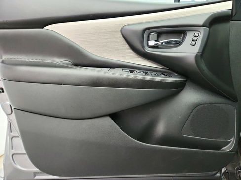 Used 2018 Nissan Murano Platinum AWD/4WD image 24
