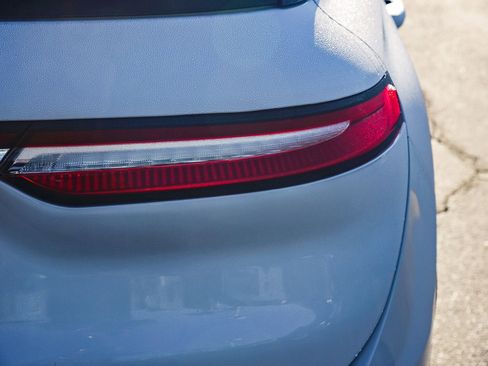 Used 2021 Lincoln Corsair AWD w/ Premium Package image 7