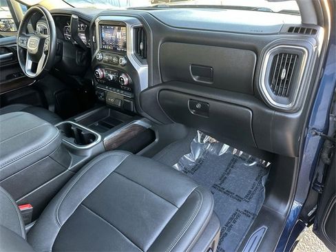 Used 2023 GMC Sierra 2500 SLT w/ SLT Convenience Package image 28