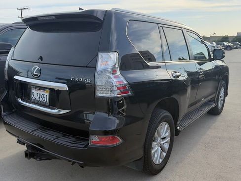 Used 2023 Lexus GX 460 Premium w/ Premium Plus Package image 5