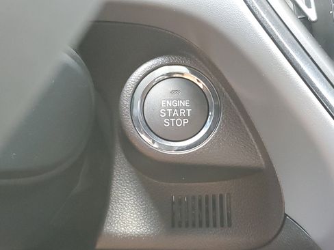 Certified 2025 Subaru Crosstrek 2.5i Sport AWD/4WD image 19