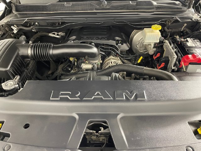 Used 2019 RAM 1500 Limited AWD/4WD image 17