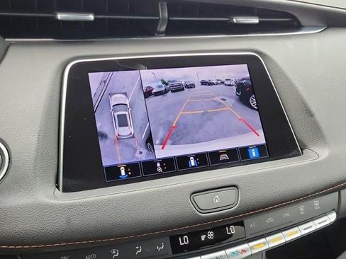 Certified 2022 Cadillac XT4 Sport w/ Enhanced Visibility Package image 20