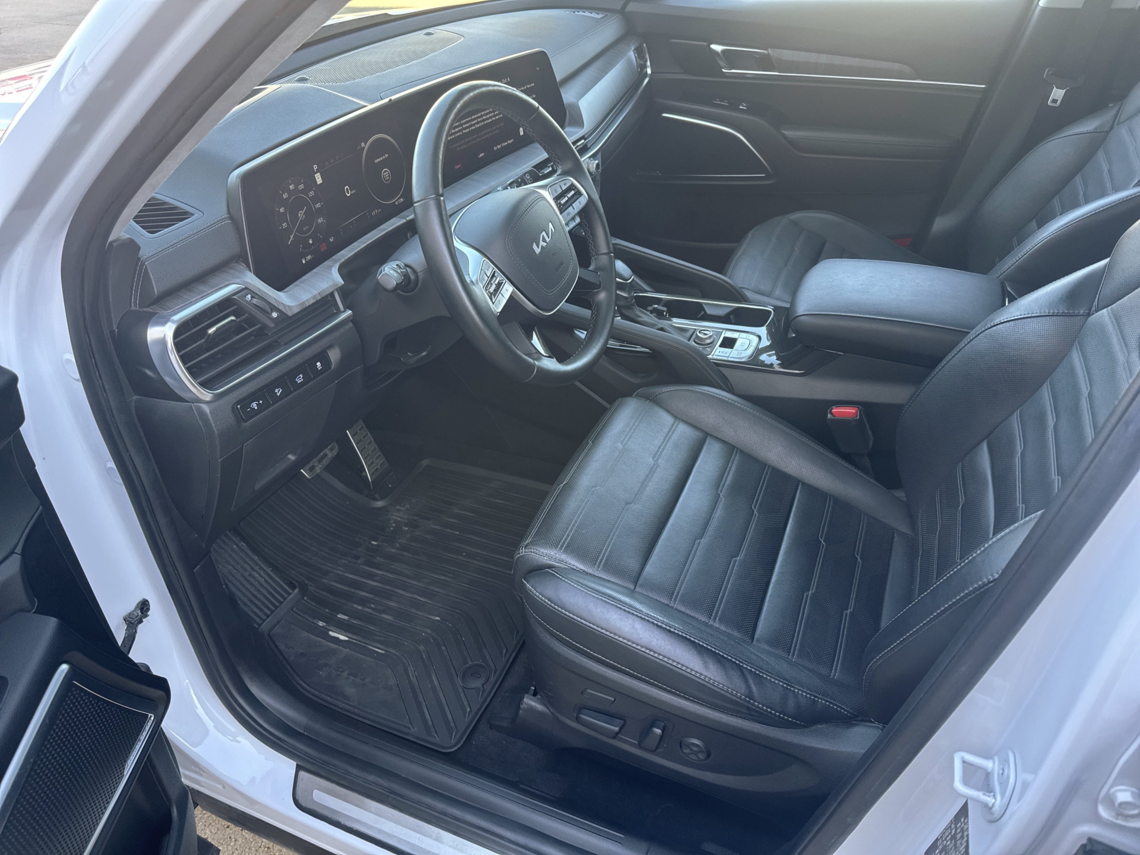 Used 2023 Kia Telluride SX Prestige AWD/4WD image 13