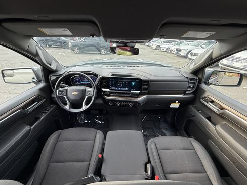 Used 2023 Chevrolet Silverado 1500 LT AWD/4WD image 19