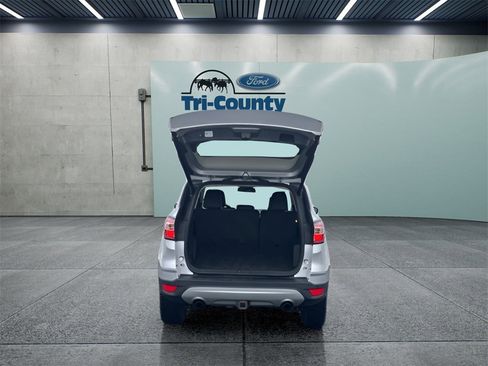 Used 2018 Ford Escape Titanium w/ Ford Safe & Smart Package image 37