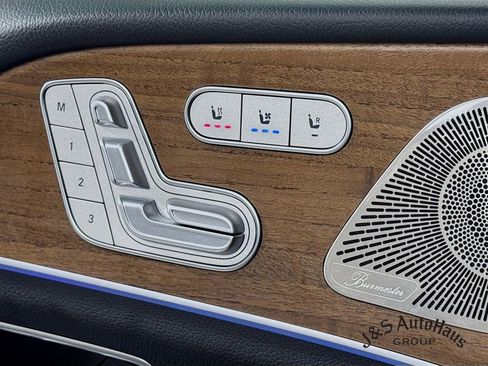 Used 2024 Mercedes-Benz GLS 450 4MATIC image 27