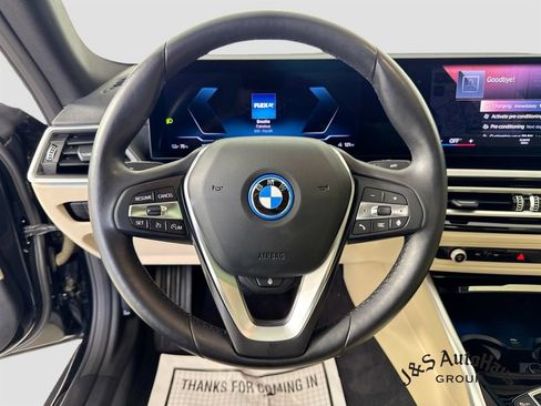 Used 2023 BMW i4 eDrive40 w/ Premium Package RWD image 12