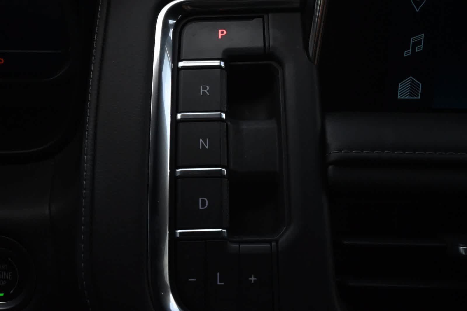 Used 2023 Chevrolet Tahoe LT w/ Luxury Package RWD image 15