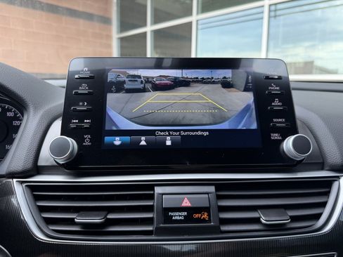 Used 2022 Honda Accord Sport image 19