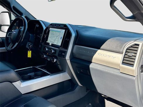 Used 2022 Ford F250 Lariat w/ Lariat Value Package image 30