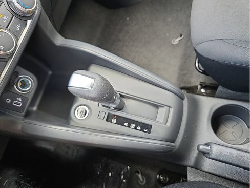 Used 2025 Nissan Kicks Play S FWD image 25