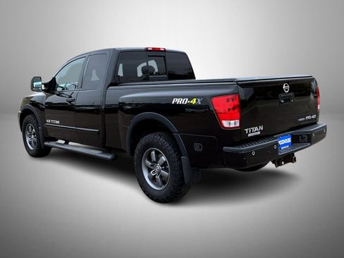 Used 2014 Nissan Titan PRO-4X image 7