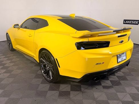 Used 2018 Chevrolet Camaro ZL1 RWD image 5