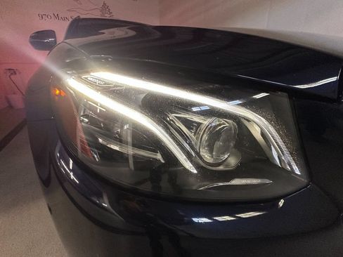 Used 2019 Mercedes-Benz E 450 4MATIC Wagon image 36