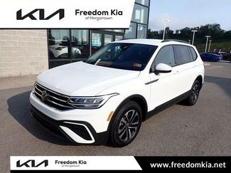 Used 2024 Volkswagen Tiguan S image 1