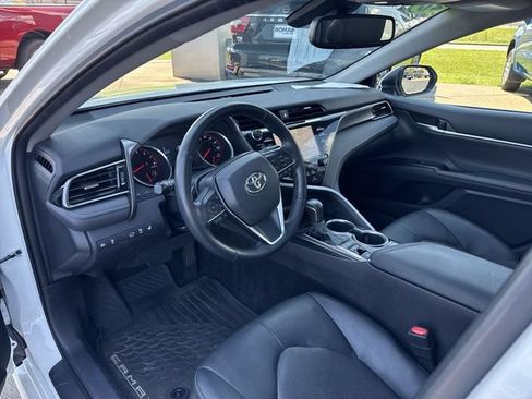 Used 2020 Toyota Camry XSE AWD/4WD image 11