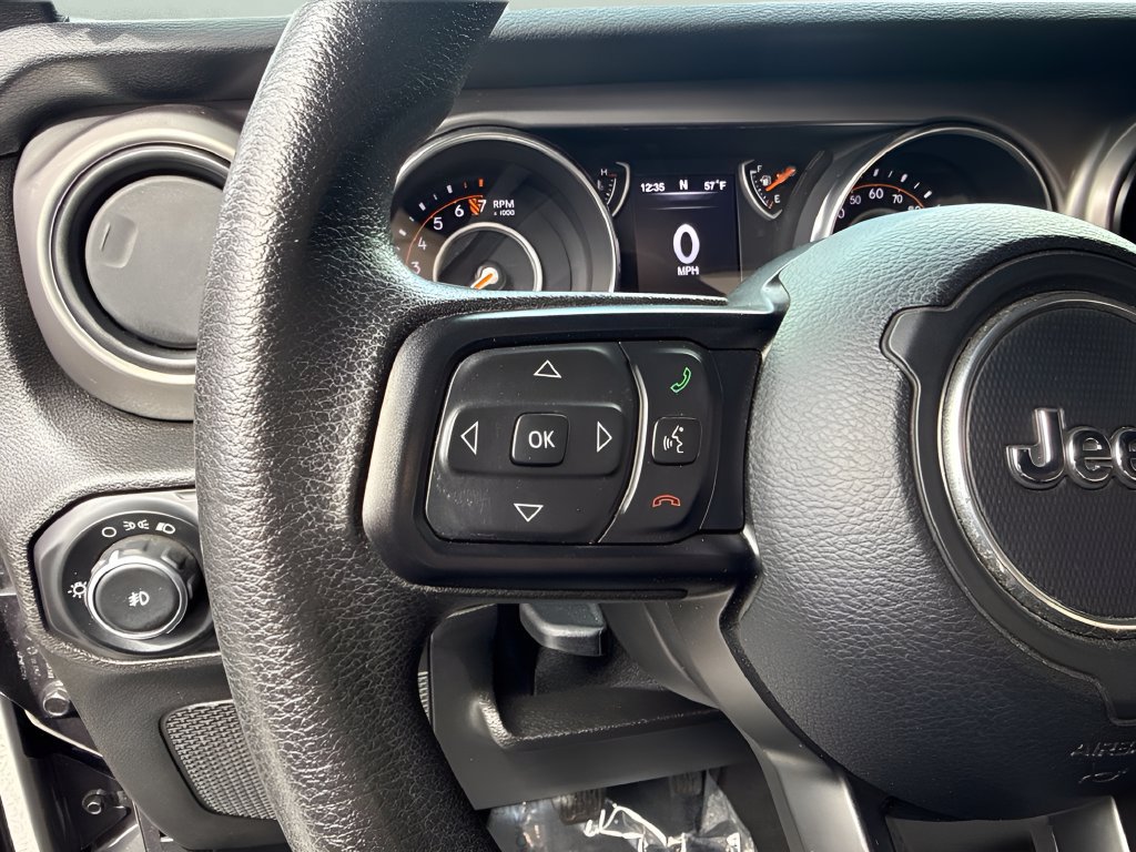 Used 2020 Jeep Wrangler Sport AWD/4WD image 13