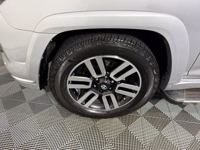 Used 2016 Toyota 4Runner Limited RWD image 15