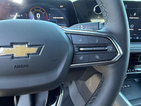 New 2026 Chevrolet Suburban Premier w/ Sun And Tow Package AWD/4WD image 25