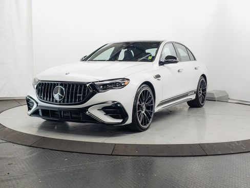 Certified 2025 Mercedes-Benz E 53 AMG e 4MATIC Sedan w/ Driver Assistance Package image 3