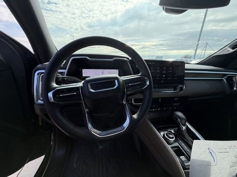 Used 2025 GMC Canyon Denali w/ LPO, Denali Black Edition image 14