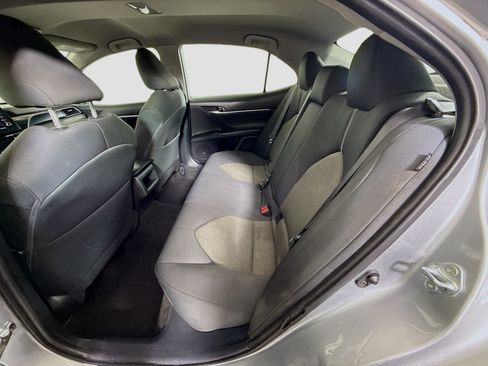 Used 2022 Toyota Camry XSE FWD image 24