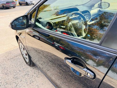 Used 2013 Toyota Prius C Two image 12