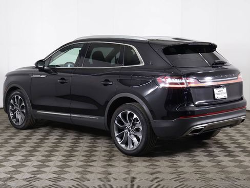 Used 2022 Lincoln Nautilus Reserve AWD/4WD image 12