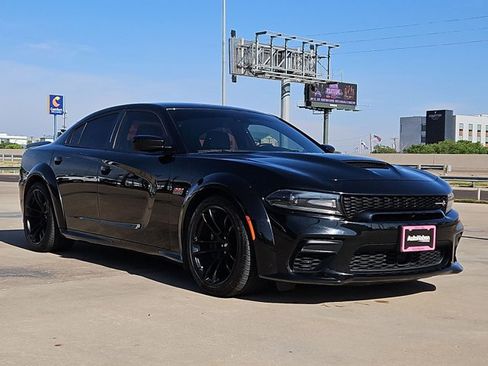 Used 2021 Dodge Charger Scat Pack image 3