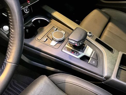 Used 2019 Audi A4 2.0T Premium Plus w/ Premium Plus Package FWD image 16