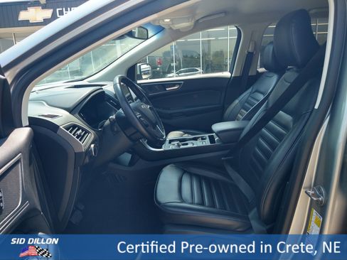 Used 2023 Ford Edge SEL image 5