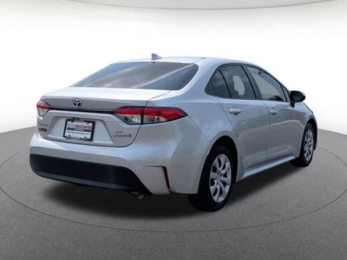 Used 2024 Toyota Corolla LE FWD image 6