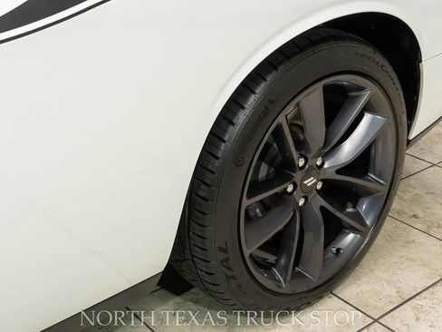 Used 2019 Dodge Challenger R/T Scat Pack image 39