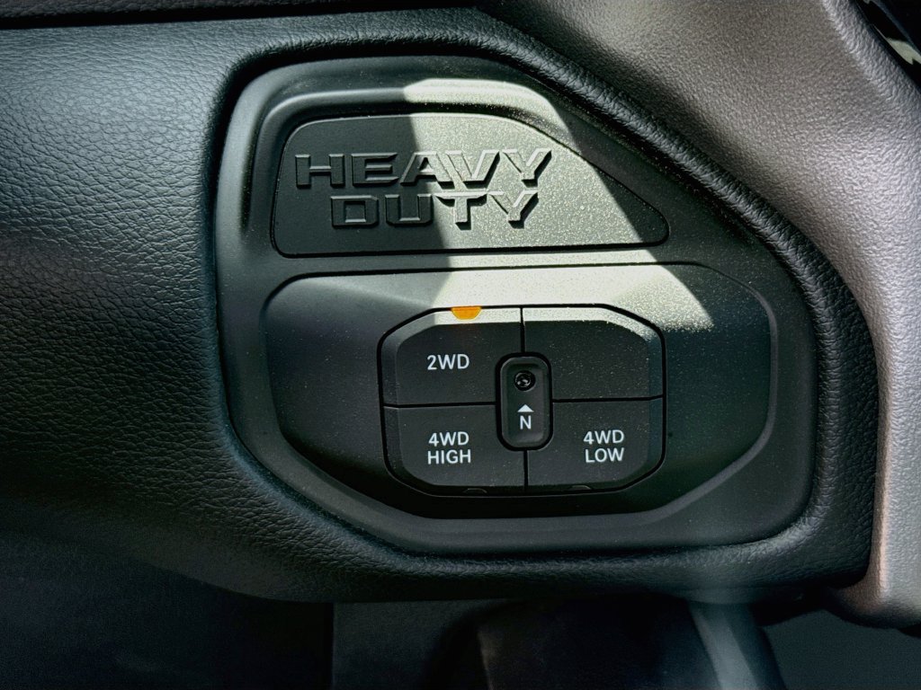 New 2026 RAM 3500 Big Horn AWD/4WD image 16