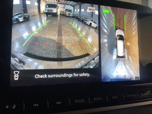 Used 2023 Nissan Rogue SL w/ SL Premium Package image 8