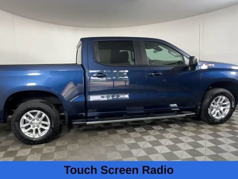 Used 2023 Chevrolet Silverado 1500 LT AWD/4WD image 12