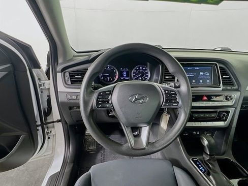 Used 2018 Hyundai Sonata ECO image 13