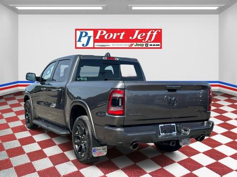 Used 2022 RAM 1500 Laramie AWD/4WD image 5