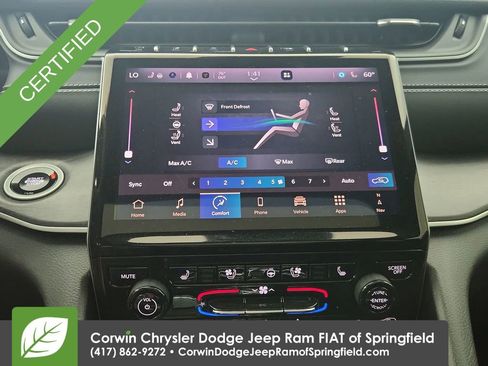 Used 2024 Jeep Grand Cherokee Limited w/ Luxury Tech Group II AWD/4WD image 26