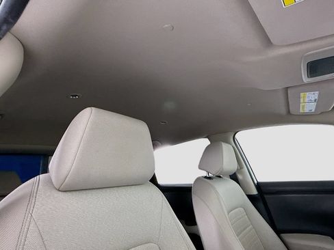 Certified 2024 Honda HR-V LX image 18