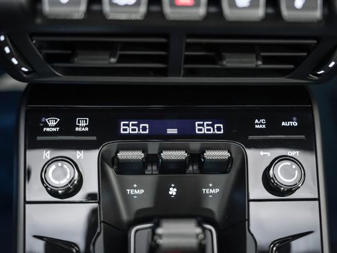 New 2026 Porsche 911 Carrera 4S image 21